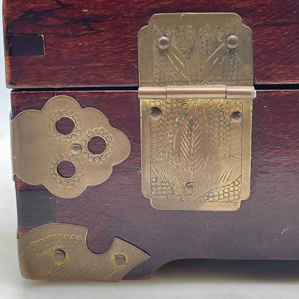 Vintage Chinese Carved Inlay Jewelry Box Shanghai Blue Silk Wooden‎